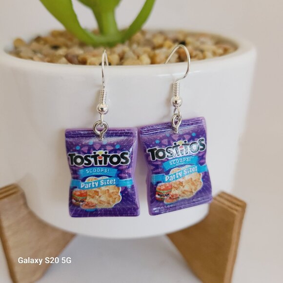 Handmade Tostitos Chip Theme Dangle Multi-Color Earrings NWOT Ladies‎ Fun Quirky - Picture 2 of 4